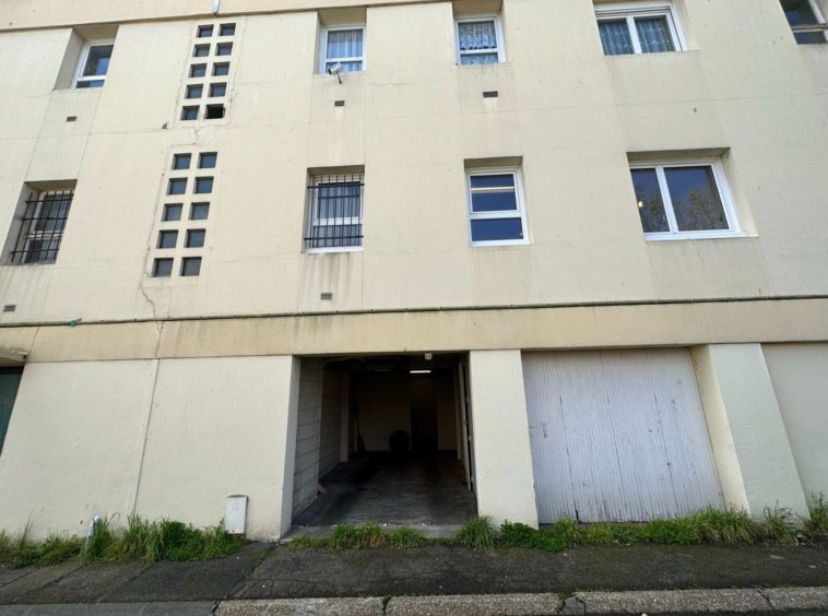 Location Immobilier Pro type F0 Le Havre V2-C07-JULLIENALLIX